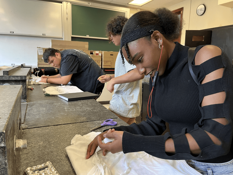 art group in classroom